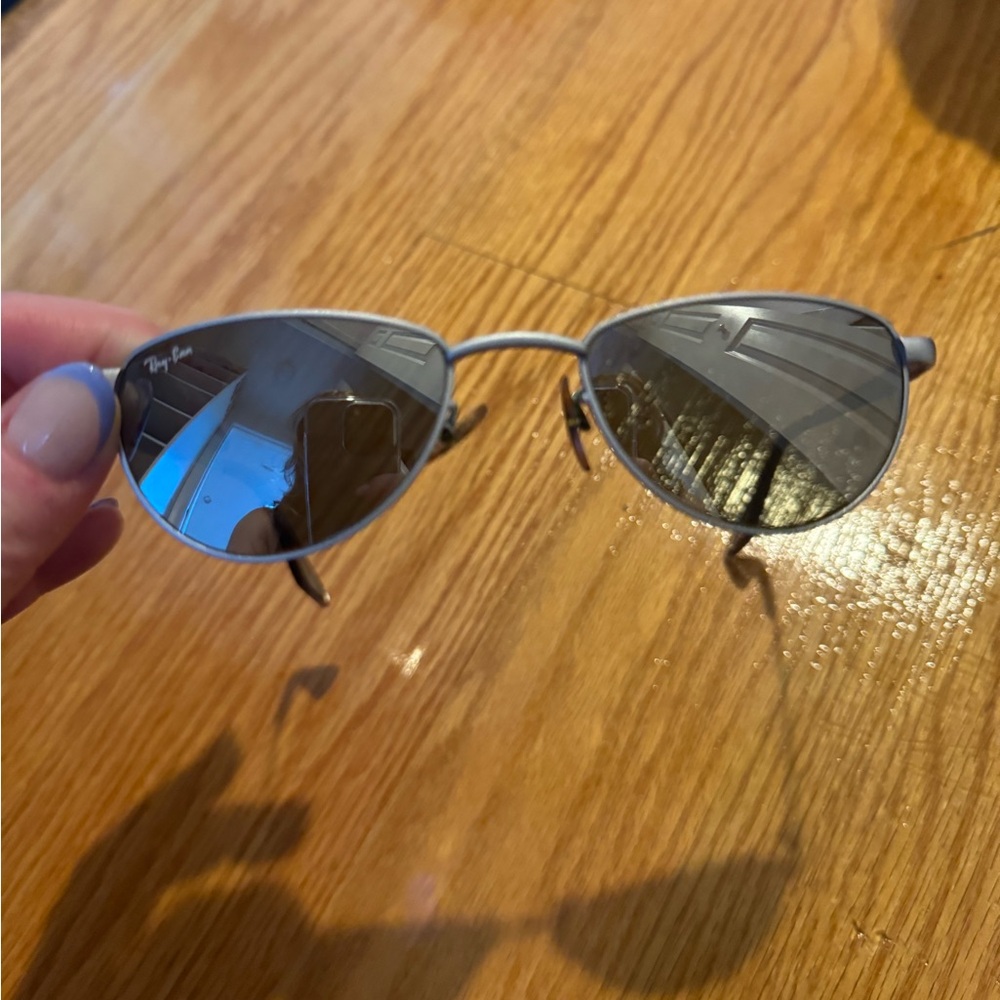 Ray Ban Women’s Oval Shaped Sunglasses
